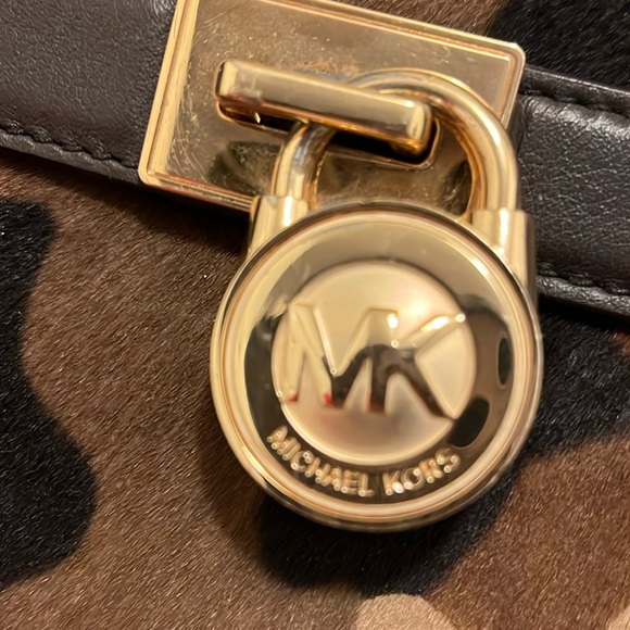 MICHAEL KORS camouflage Hamilton handbag - Picture 2 of 12